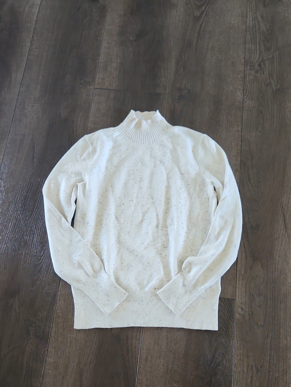 Premise Cream Speckled Turtleneck Sweater Small